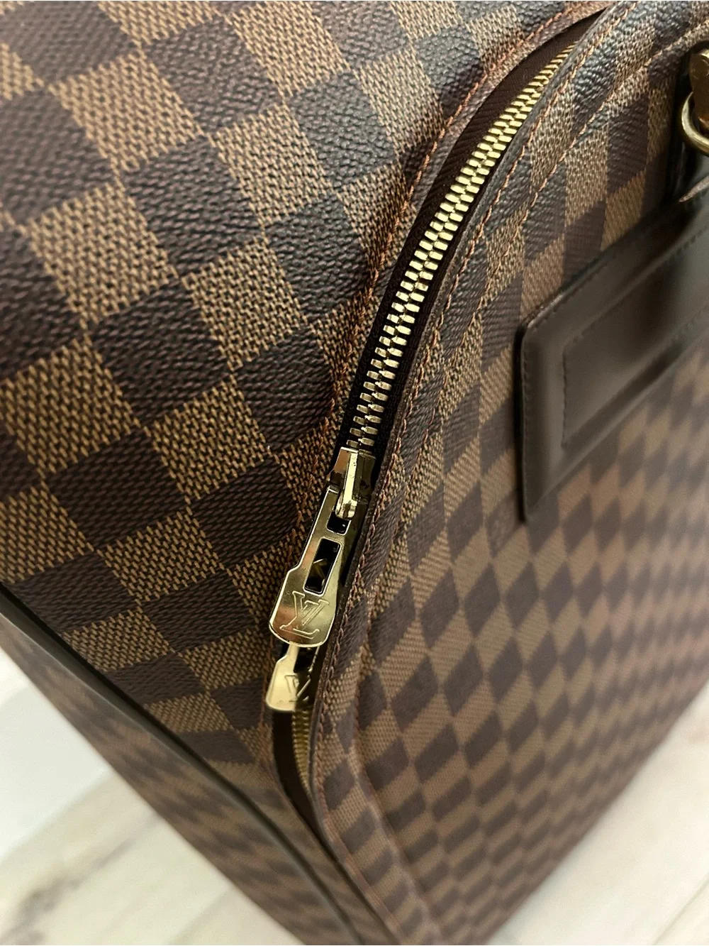 Authentic Louis Vuitton Brown Checkered Damier Canvas Travel Briefcase